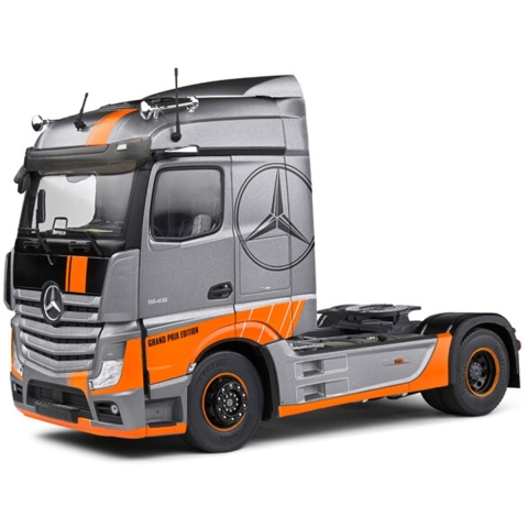 Solido Mercedes-Benz Actros L silber 1:24 Vrachtwagen