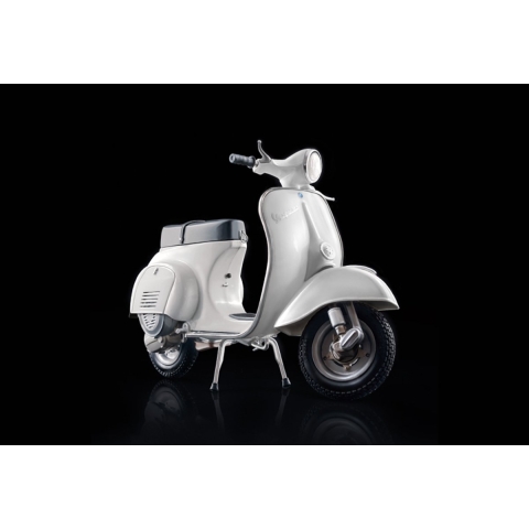 Italeri 4633 Vespa 125 Primavera Motorfiets (bouwpakket) 1:9
