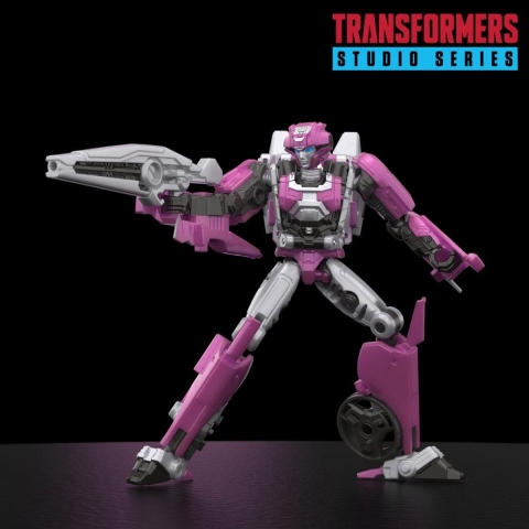 Hasbro Transformers One Elita-1