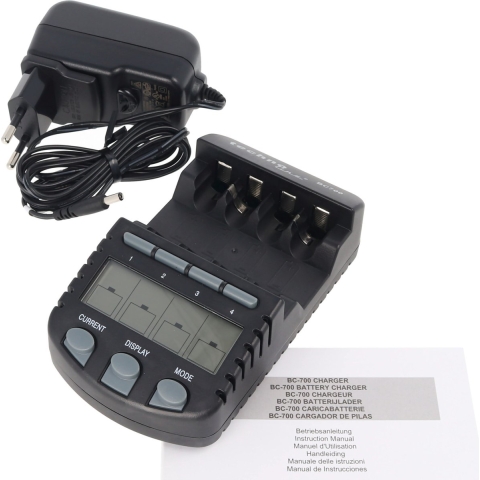Technoline BC 700 batterijlader zwart met 4x eneloop HR-4UTG en AccuCell AkkuBox AAA