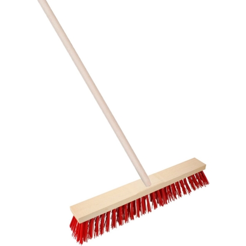 Straatbezem Elaston voor buiten - Kop 60 cm met extra veel vezels - rood - Houten steel 130 cm -