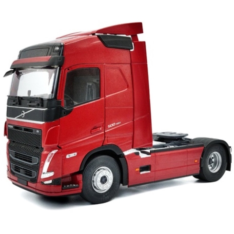 Solido Volvo FH Globetrotter XL rot 1:24 Vrachtwagen