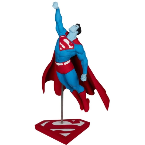 McFarlane DC Direct Statue Superman by Gary Frank