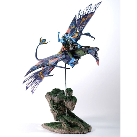 McFarlane Avatar Recom Quaritch & RDA Banshee