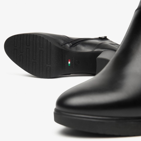 Nero Giardini Enkellaarsjes