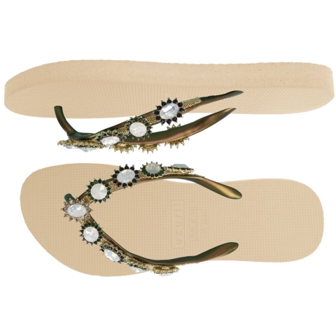 Uzurii Pearl monroe zand