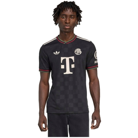 Derde shirt Bayern München 2025/26