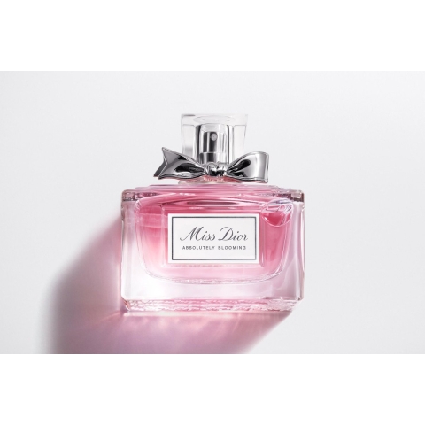 Miss Absolutely Blooming 50 ml Vrouwen