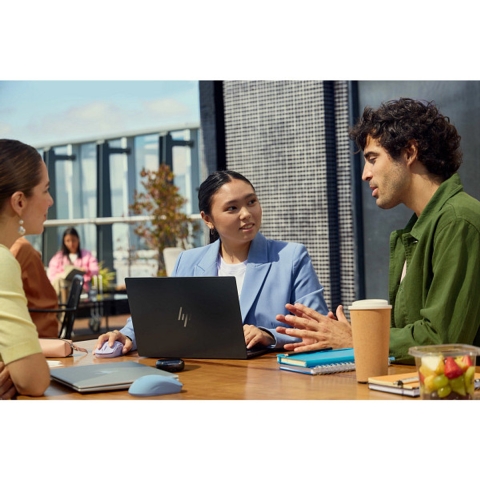 HP 405 Quiet Black Wireless Mouse