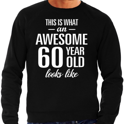 Awesome 60 year / 60 jaar cadeau sweater zwart heren XL -
