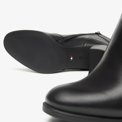 Nero Giardini I5150d