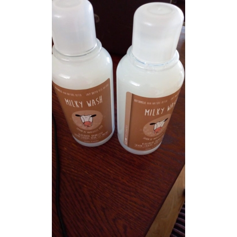 Botermelk bad en douche magnolia