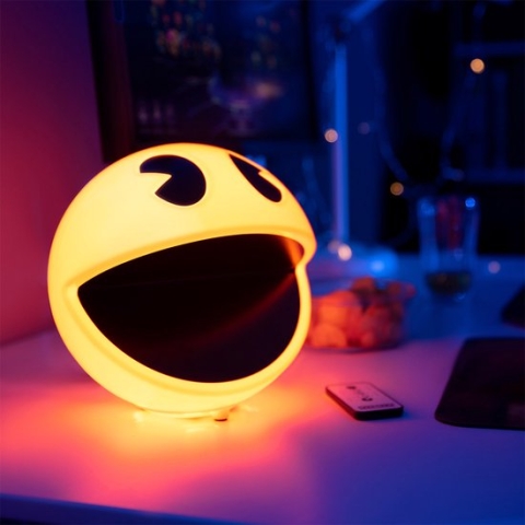 Pac-Man Lamp - Retrolamp - USB adapter - inclusief arcade geluiden