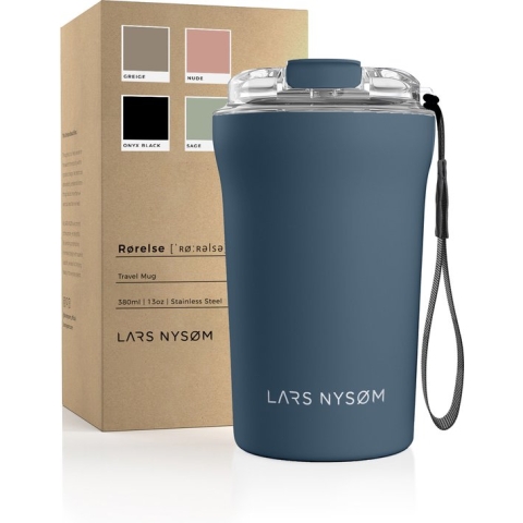 LARS NYSØM - 'Rørelse' Thermo Coffee Mug-to-go 380ml - BPA-vrij met Isolatie - Met Draagriem & Tritan Deksel - Blue Stone