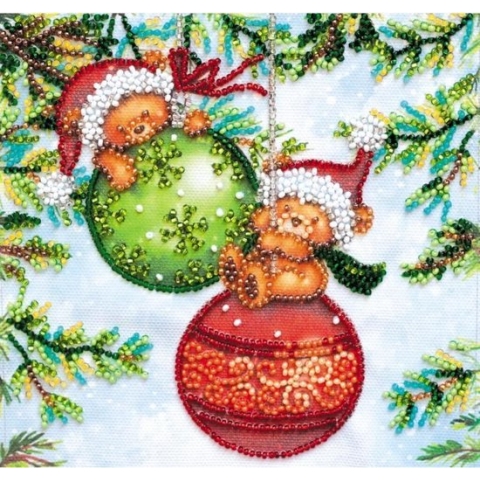Borduurpakket met parels/kralen BEERTJES OP KERSTBAL - ABRIS ART