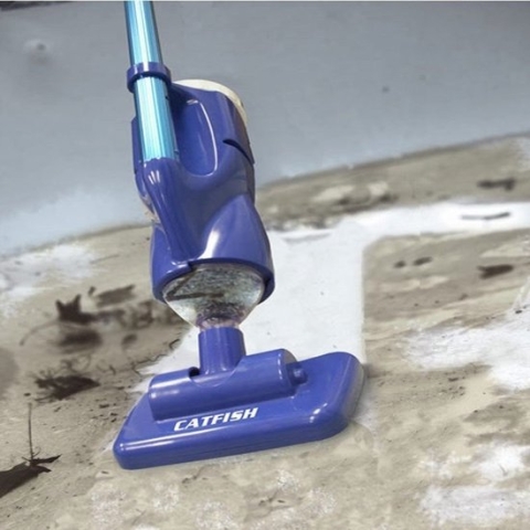 Watertech - Pool Blaster Catfish LI Elektrische Zwembadstofzuiger - Oplaadbare Accu - Voor Spa's en Zwembaden tot 40m3
