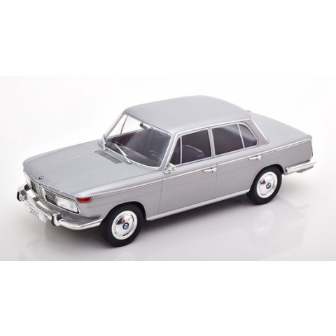 BMW 2000 Tilux - 1:18 - Modelcar Group