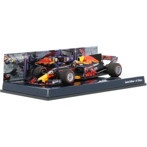 Red Bull Racing RB13 Minichamps 1:43 2017 Daniel Ricciardo Red Bull Racing Tag Heuer 410170203