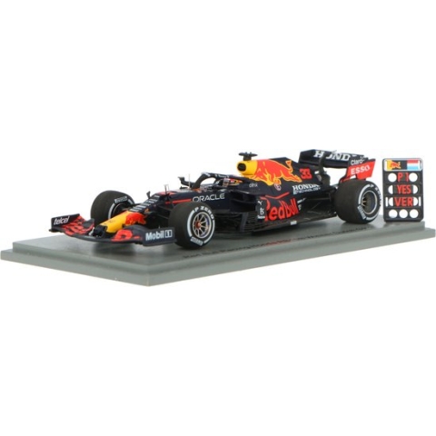 Red Bull Racing RB16B Spark 1:43 2021 Max Verstappen Red Bull Racing Honda S7686 Dutch GP