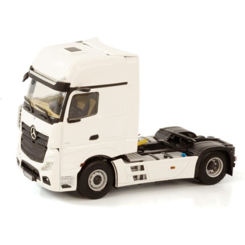 Mercedes-Benz Actros MP5 Giga Space 4x2 - 1:50 - WSI Models