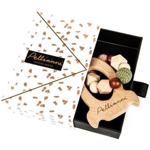 Pellianni Bijtring: RAKET HERFSTKLEUREN 13x7,5x4cm, onbehandeld beuken- en esdoornhout,  silicone en katoen, Zweeds design, in geschenkdoosje 15x10x4cm,  1+
