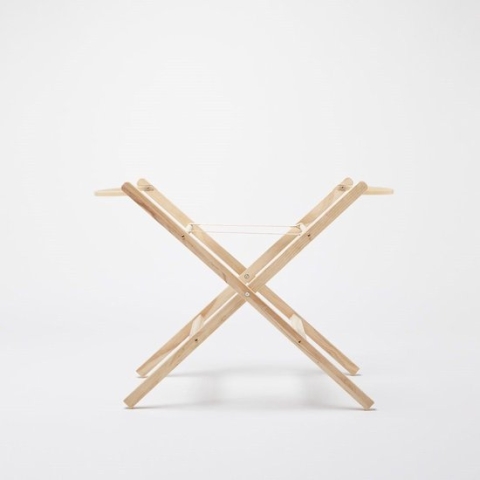 The Little Green Sheep Houten Moses basket standaard Hout