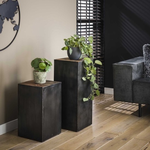 Bloemenzuil | zwart / bruin | metaal / hout | 30 x 30 x 50 cm | modern / sfeervol design