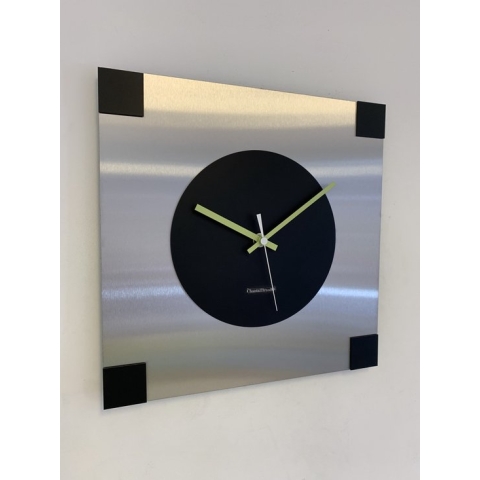 Wandklok ChantalBrandO -- CARRE : PLACE PIGALLE -- SILVER & BLACK -- MODERN DESIGN --