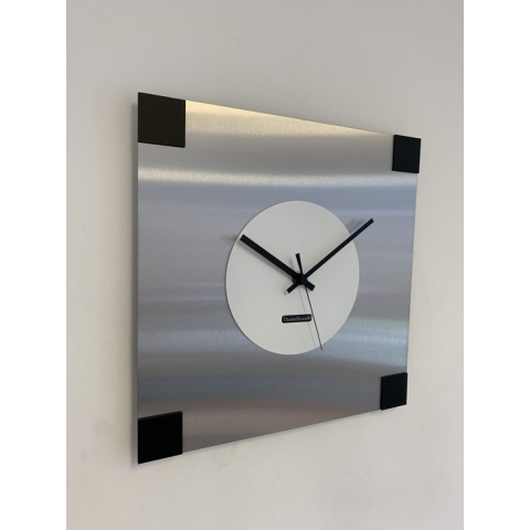 Wandklok ChantalBrandO -- CARRE : PLACE PIGALLE -- SILVER - BLACK & WHITE -- MODERN DESIGN --