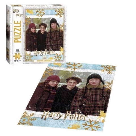 Harry Potter™ "Christmas at Hogwarts™" 550-Piece Puzzle