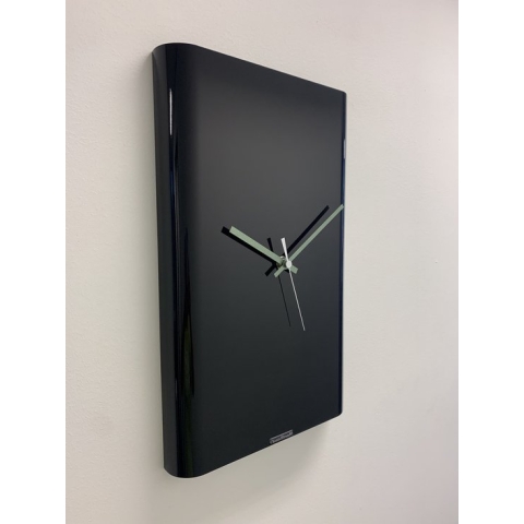Wandklok CHANTALBRANDO -- SARAGOSSA BLACK -- MODERN DESIGN -- MADE IN HOLLAND