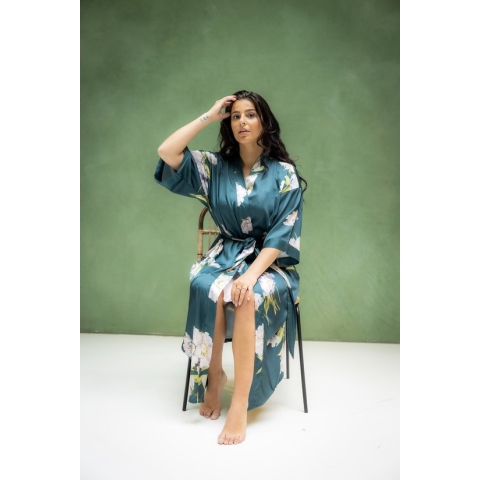 Kimono satijn dames badjas - lang model - one size - kleur: groen met prachtig bloemen design, luxe cadeau dames
