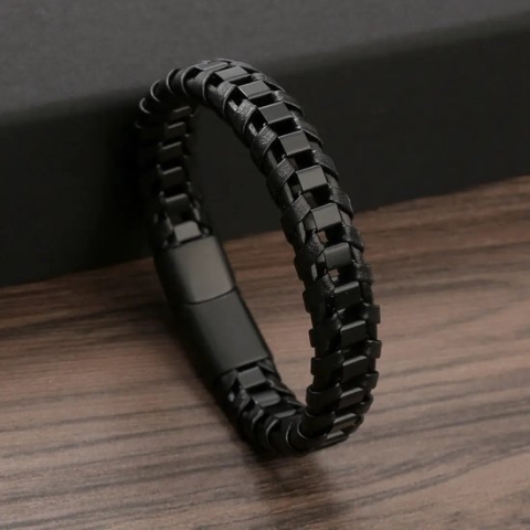 LOUD AND CLEAR® - Leren Armband - Schakel Armband - Armband Heren - Armband Dames - Leer - Schakel - Zwart