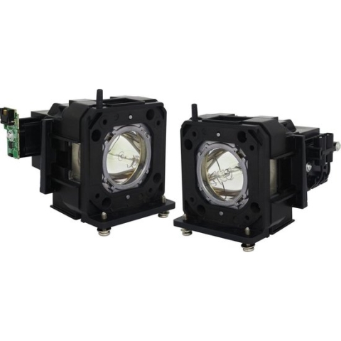 Beamerlamp geschikt voor de PANASONIC PT-DX100ULK beamer, lamp code ET-LAD120W. Bevat originele P-VIP lamp, prestaties gelijk aan origineel.