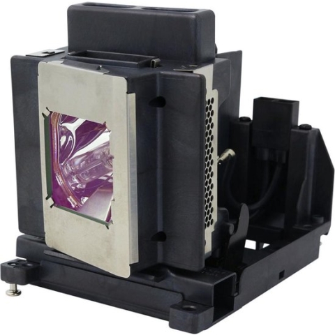 Beamerlamp geschikt voor de CHRISTIE DHD700 beamer, lamp code 003-120504-01. Bevat originele UHP lamp, prestaties gelijk aan origineel.