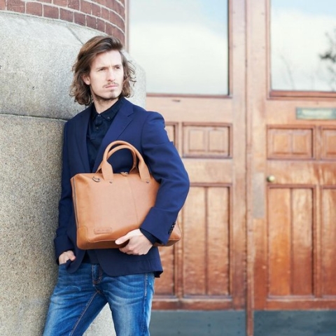 Plevier Basalt business tas 15.6 inch cognac.