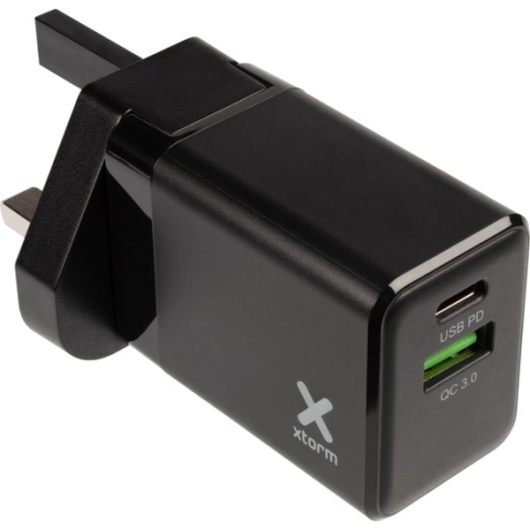 Xtorm / Reislader met Engelse stekker - 30W - Reisstekker Engeland / Wereldstekker - USB-C + USB poort - Type G plug - Wit
