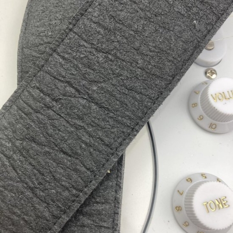 Rock 'n Soul - Gitaarband - Pina 5 Charcoal - Vegan - Handgemaakt van Pinatex
