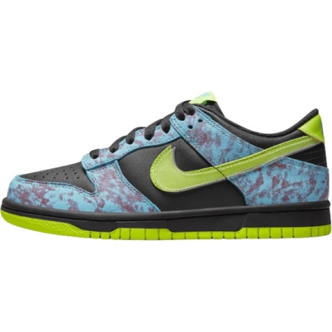 Nike Dunk Low SE 2 (GS) maat 38.5 -Multi color