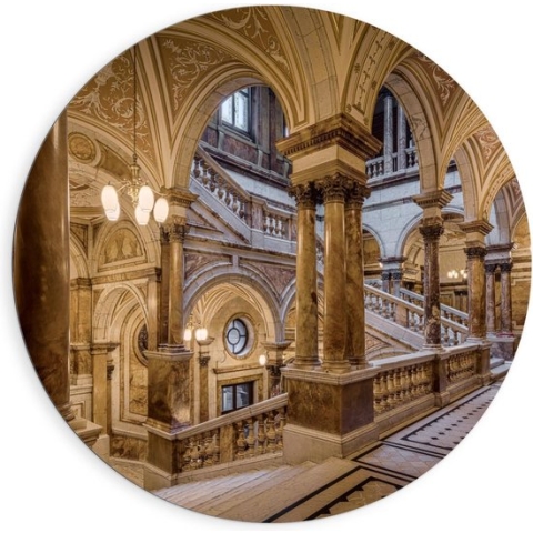 Dibond Wandcirkel - Trappen in Oud Gebouw - 90x90cm Foto op Aluminium Wandcirkel (met ophangsysteem)