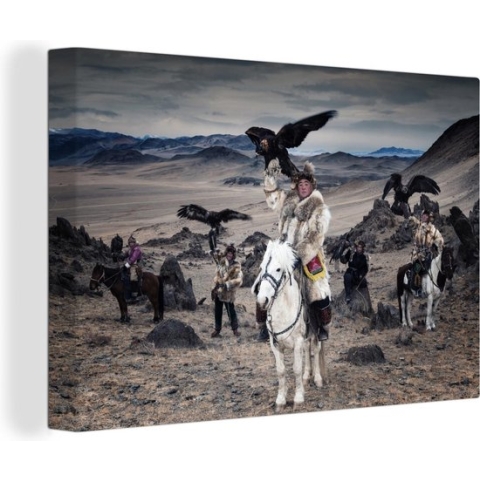 Canvas Schilderij Adelaarsjagers in Mongolië - 140x90 cm - Wanddecoratie