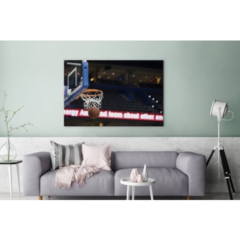 Canvas Schilderij Basketbal gaat door de basket - 120x80 cm - Wanddecoratie