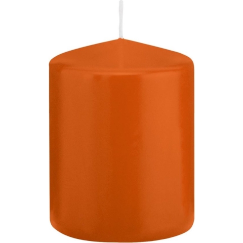 1x Oranje cilinderkaarsen/stompkaarsen 6 x 8 cm 29 branduren - Geurloze kaarsen oranje - Woondecoraties
