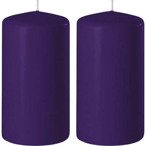 2x Paarse cilinderkaarsen/stompkaarsen 6 x 8 cm 27 branduren - Geurloze kaarsen paars - Woondecoraties