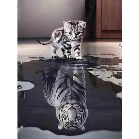 Diamond painting - Kitten ziet tijger in spiegelbeeld - Geproduceerd in Nederland - 30 x 40 cm - dibond materiaal - vierkante steentjes - Binnen 2-3 werkdagen in huis