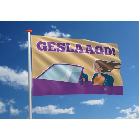 Rijbewijsvlag: 'Geslaagd!' - 150x225 cm