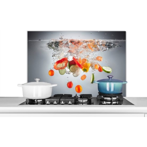 Spatscherm Keuken - Kookplaat Achterwand - Spatwand Fornuis - 90x60 cm - Groenten - Water - Komkommer - Aluminium - Wanddecoratie - Muurbeschermer - Hittebestendig