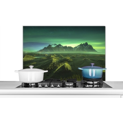 Spatscherm Keuken - Kookplaat Achterwand - Spatwand Fornuis - 90x60 cm - Noorderlicht - Berg - Groen - IJsland - Aluminium - Wanddecoratie - Muurbeschermer - Hittebestendig