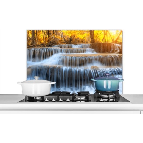 Spatscherm Keuken - Kookplaat Achterwand - Spatwand Fornuis - 90x60 cm - Waterval - Natuur - Bomen - Herfst - Landschap - Aluminium - Wanddecoratie - Muurbeschermer - Hittebestendig