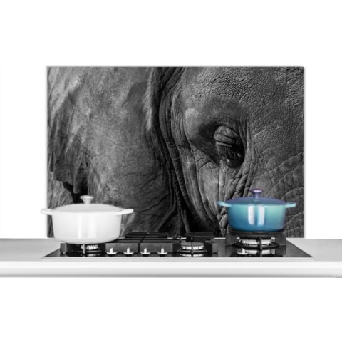 Spatscherm Keuken - Kookplaat Achterwand - Spatwand Fornuis - 100x65 cm - Zwart-wit close-up van een olifant - Aluminium - Wanddecoratie - Muurbeschermer - Hittebestendig